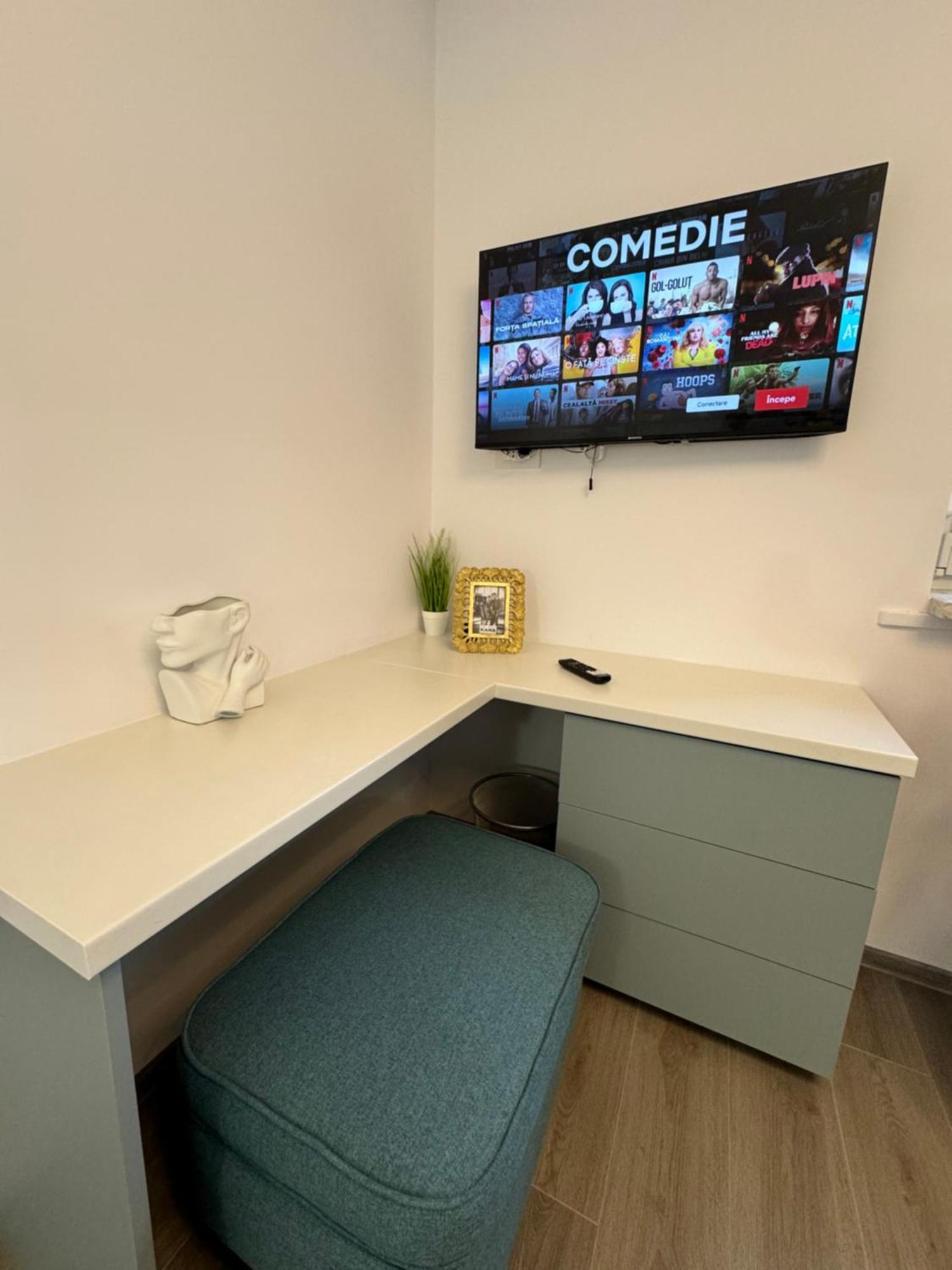 Central Suite Bukares Bagian luar foto